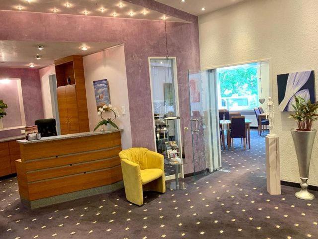 Hotel Zur Krone วุปปาทัล ภายนอก รูปภาพ